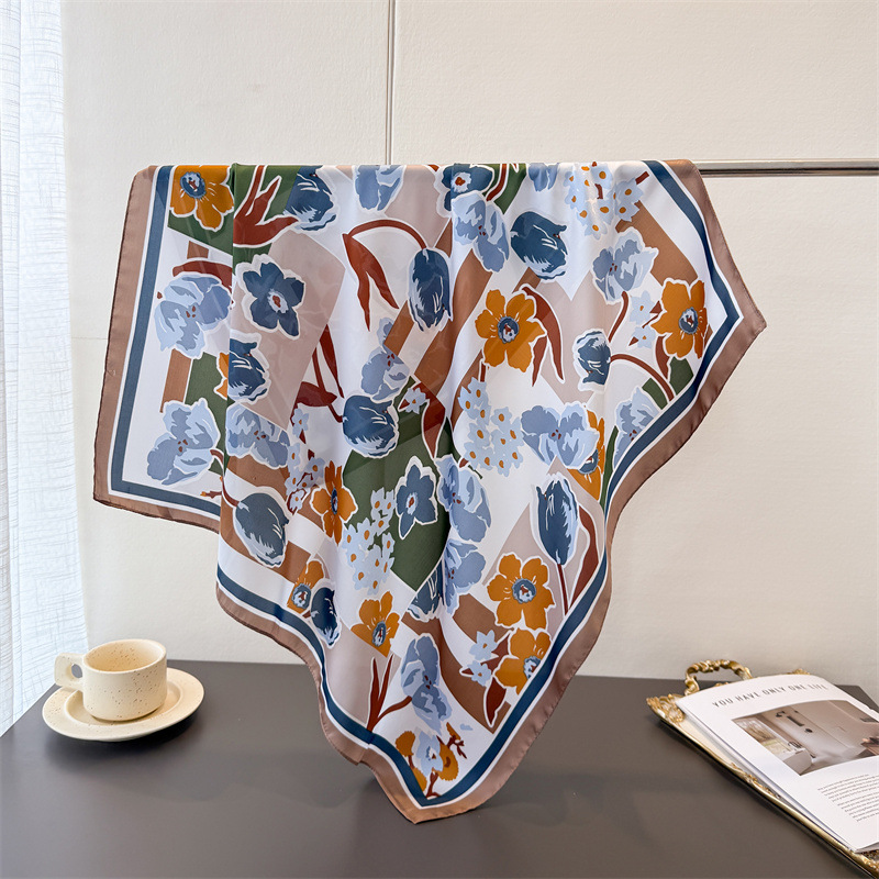 Luxury Print Spring Neck Tie S - Wrist Wraps recension och pris